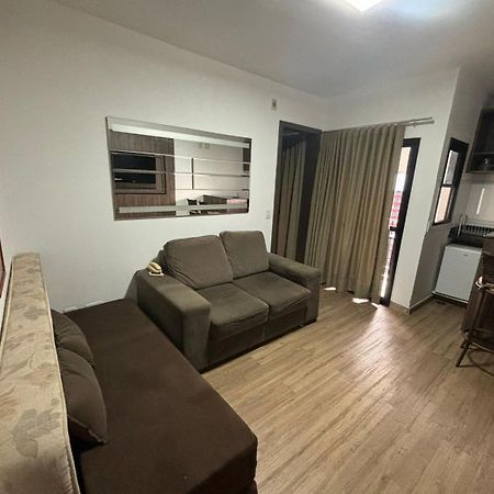 1810 - Flat Para Temporada Em Goiania-Proximo Ao Parque Areiao المظهر الخارجي الصورة