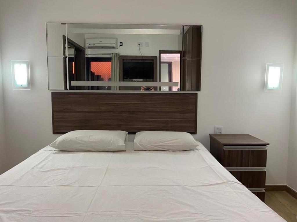 1810 - Flat Para Temporada Em Goiania-Proximo Ao Parque Areiao المظهر الخارجي الصورة
